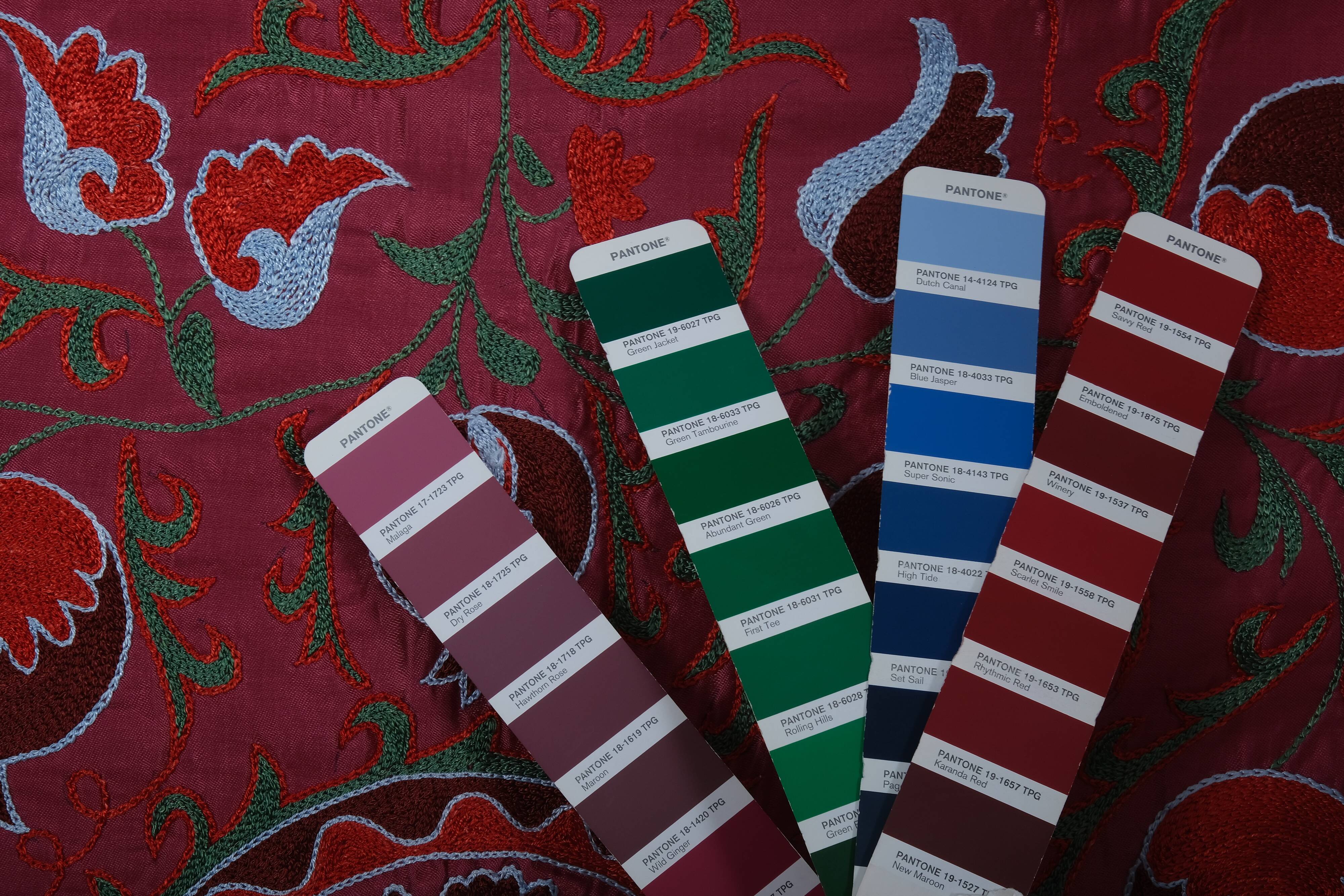 Hand knotted rug, vintage Turkish rug 93x195 cm