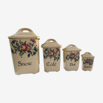 Spice pots