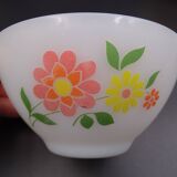 Set of 7 bowls in arcopal -flower décor - vintage around 1970