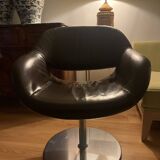 Modern armchairs