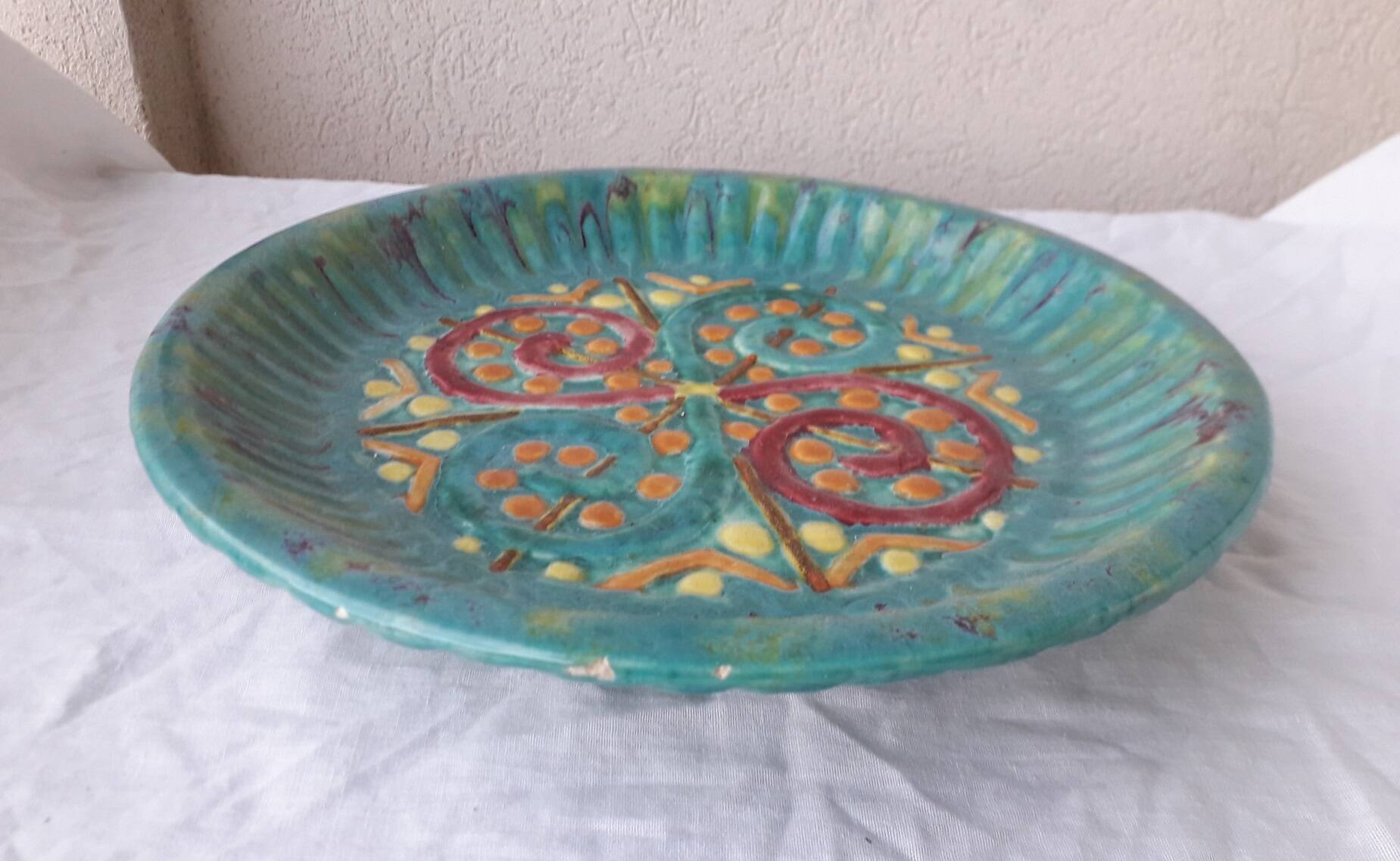 Quimper slipware plate