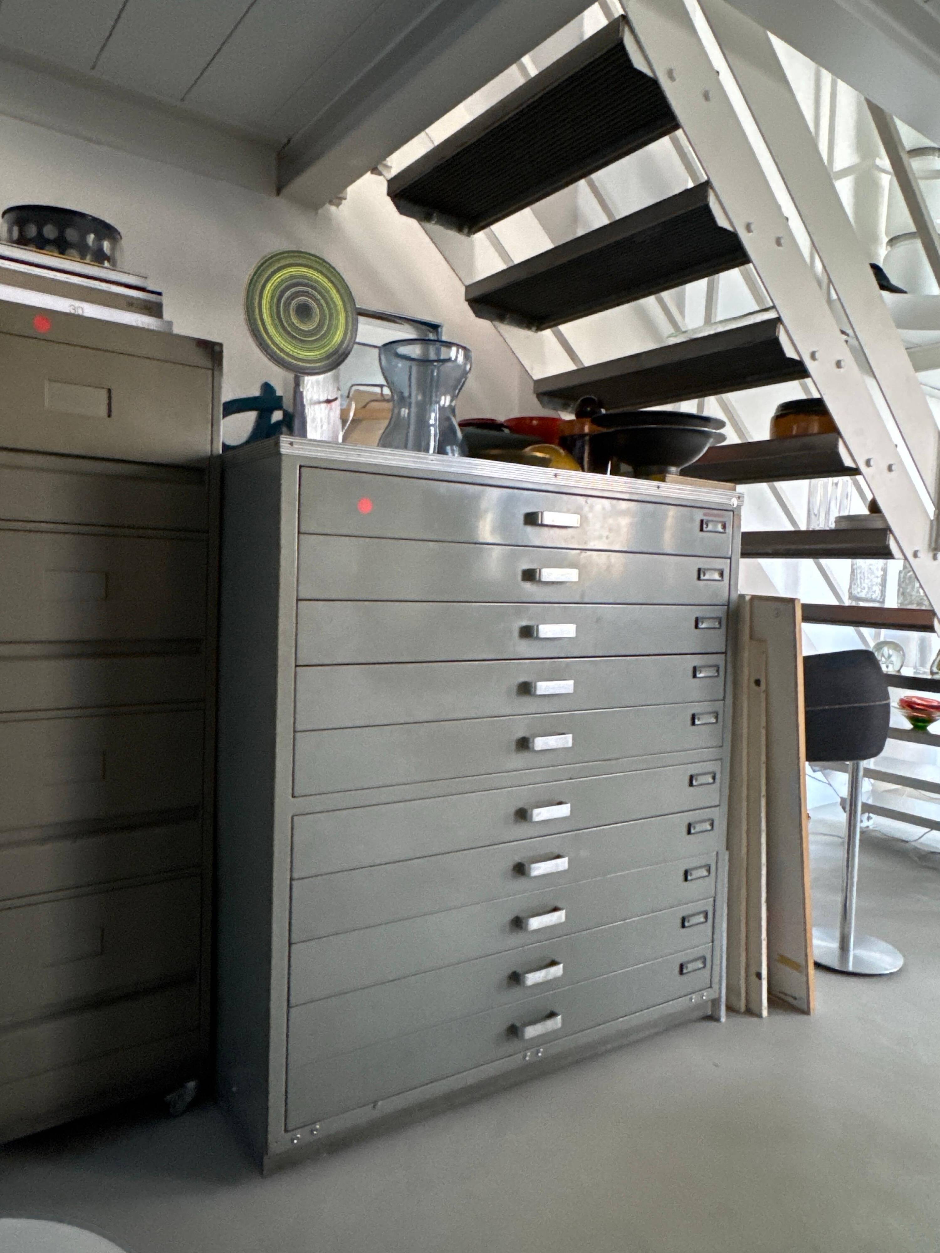 Vintage Italian Industrial Cabinet / drawers  for storage drawings and posters