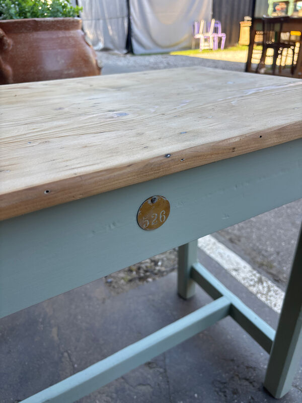 Petite table d’école