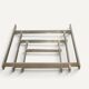 Table basse sculpturale en aluminium brossé et verre – années 1970