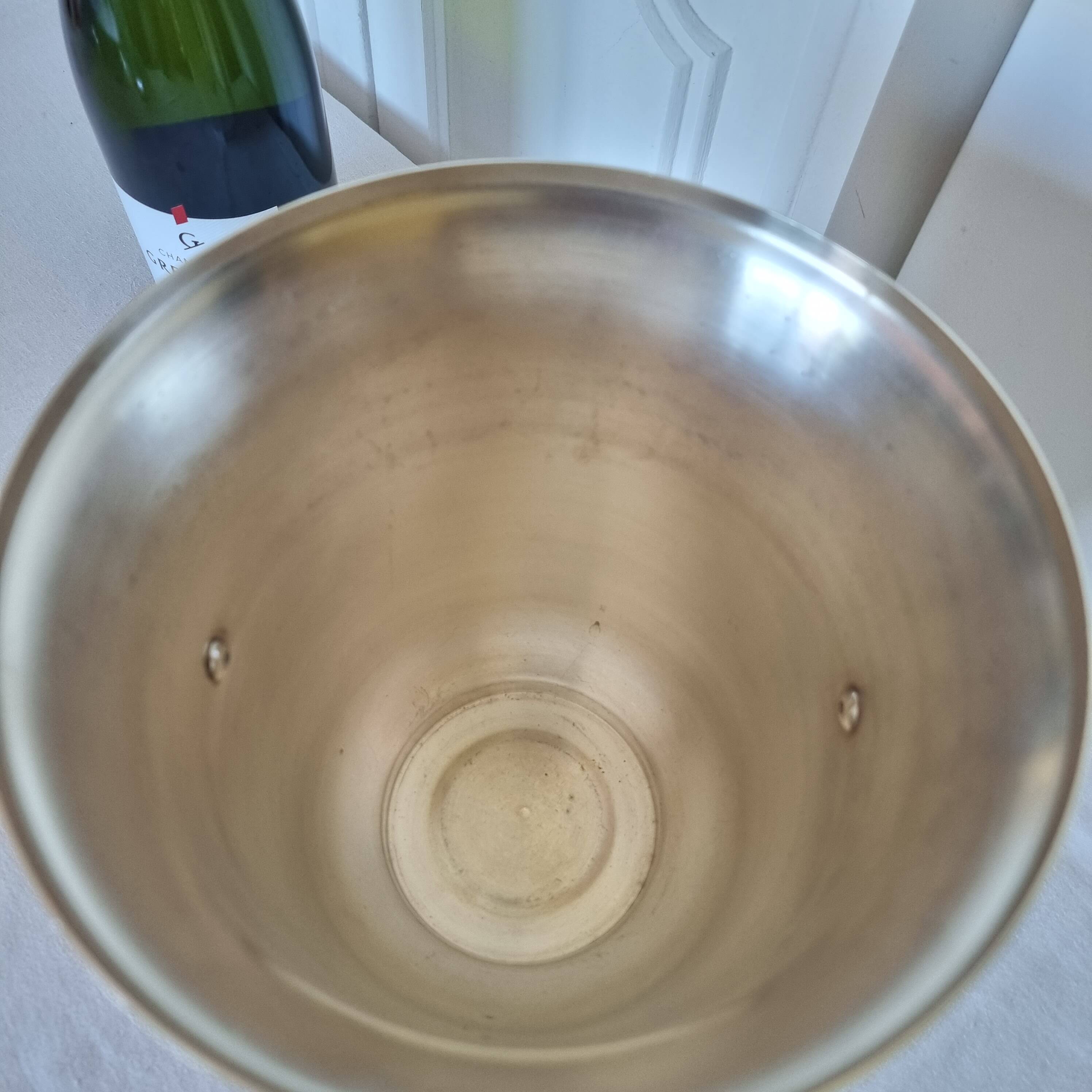 Elegant 1960s Art Deco silver-plated champagne bucket