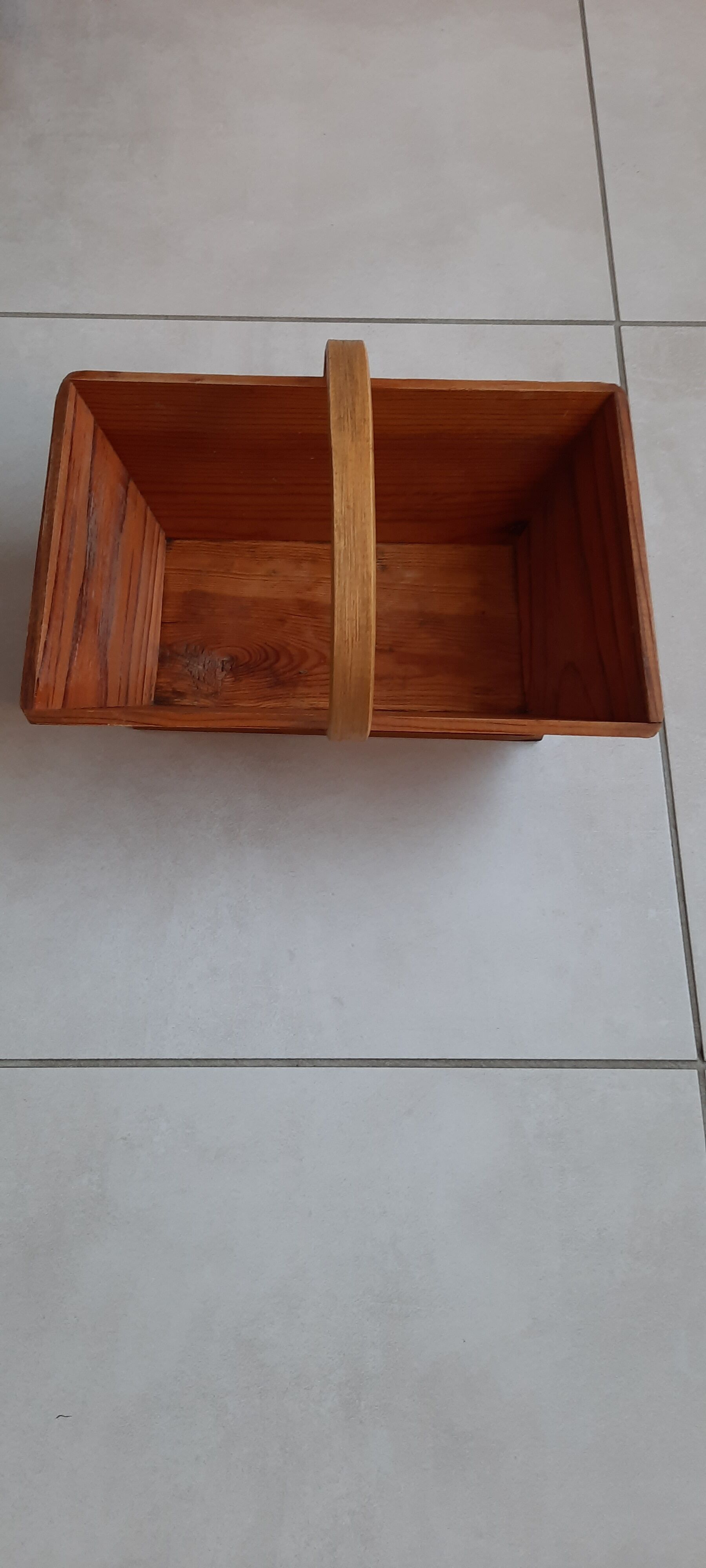 Wooden picking basket