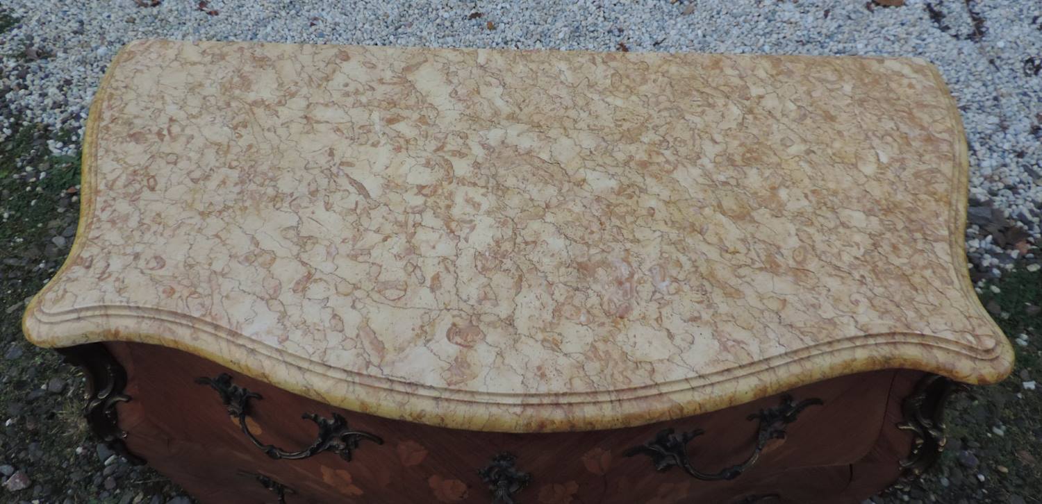 Curved Dresser Louis XV style