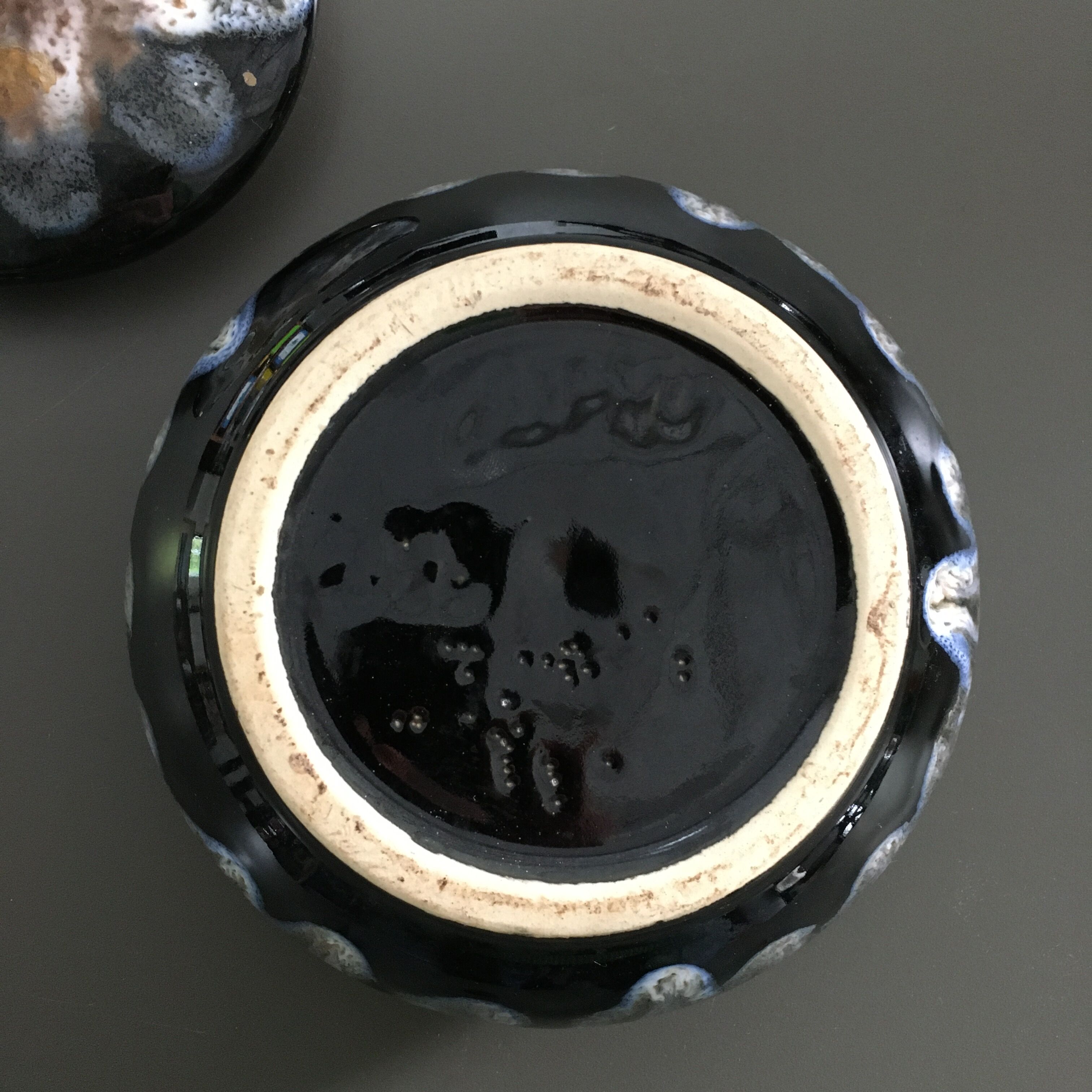 Empty box pocket torched