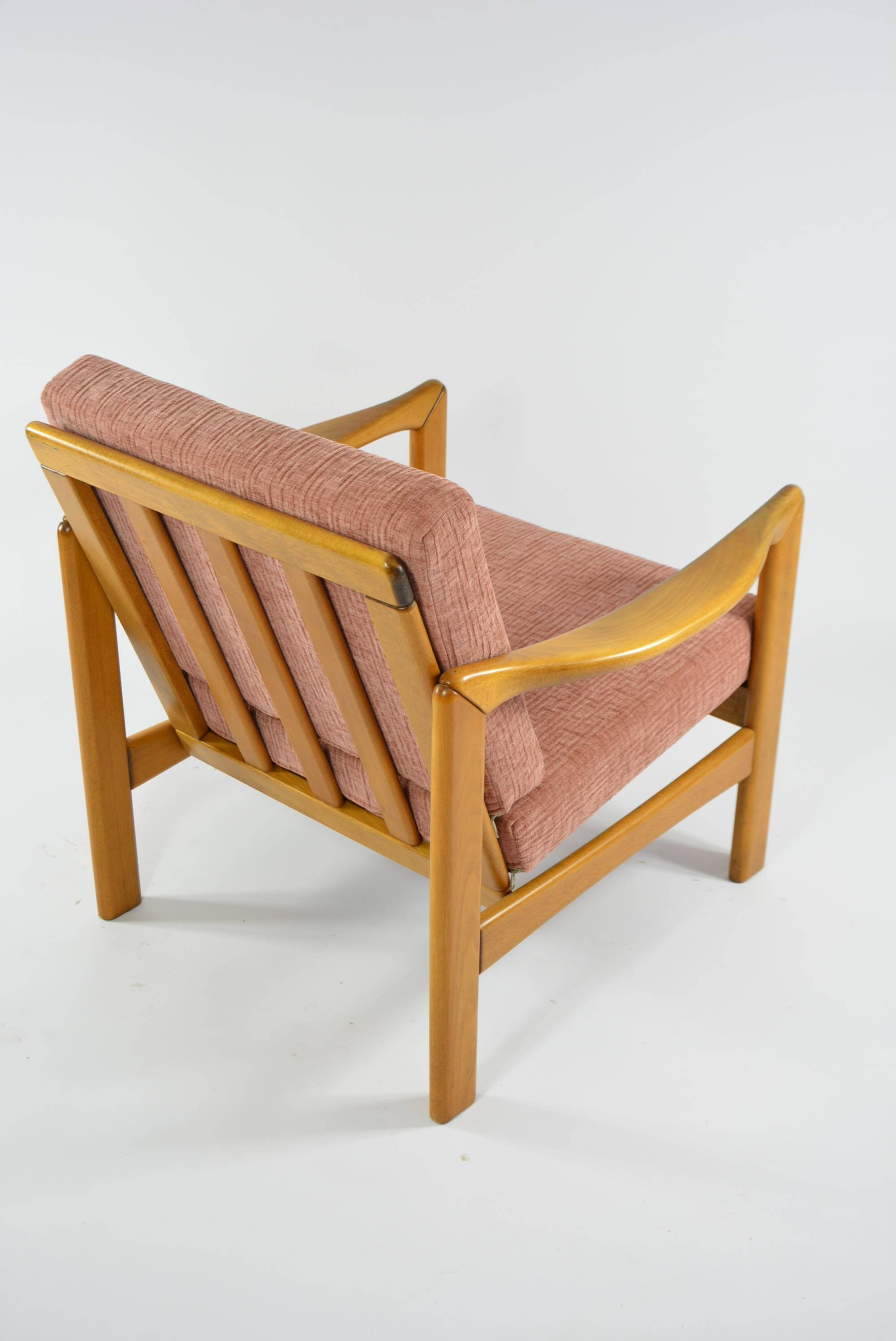 Pink knoll armchair