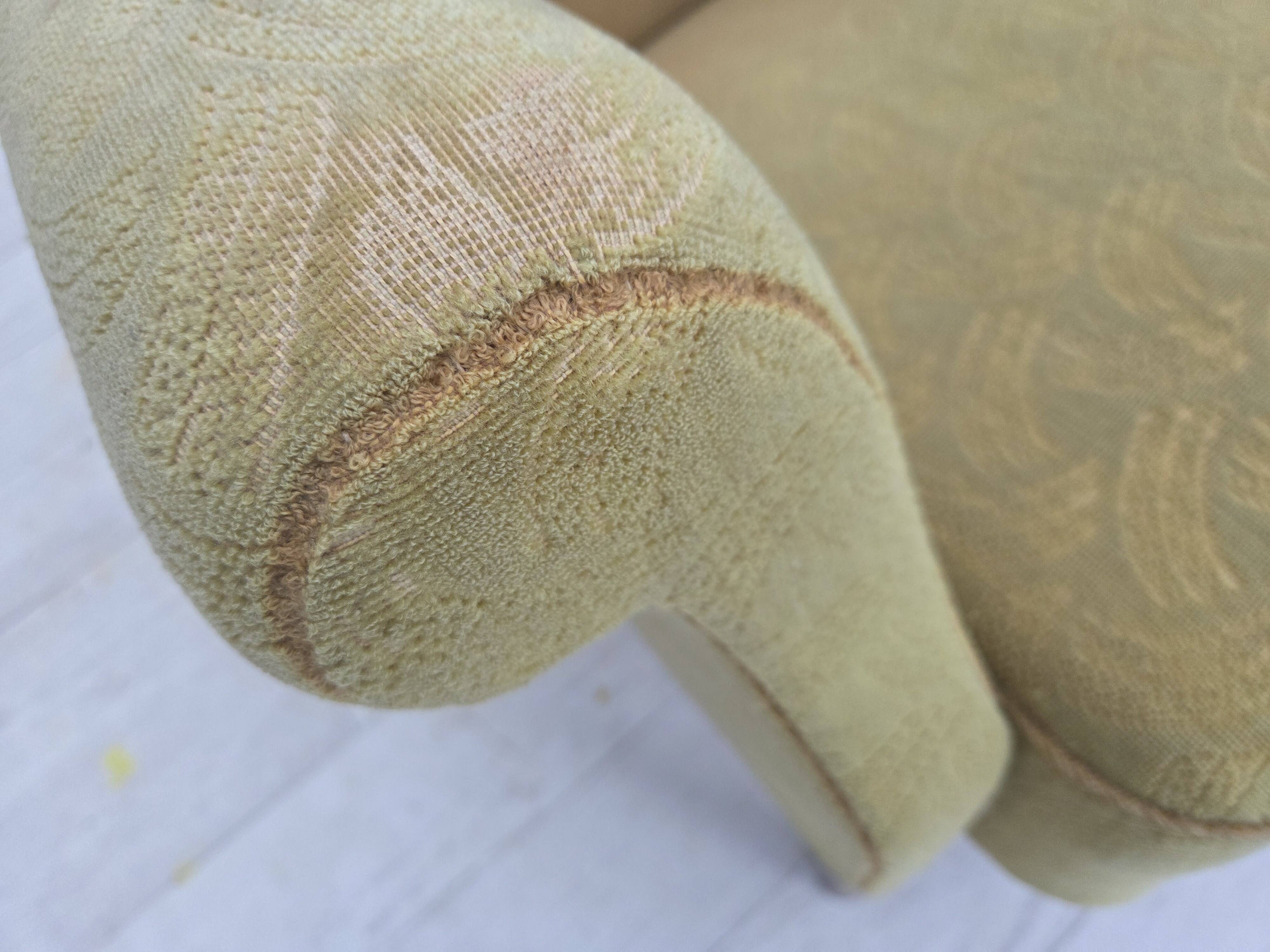 1960s, Danish armchair by Fritz Hansen, series 8000/8020, original.