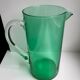 Pichet en verre vert années 70