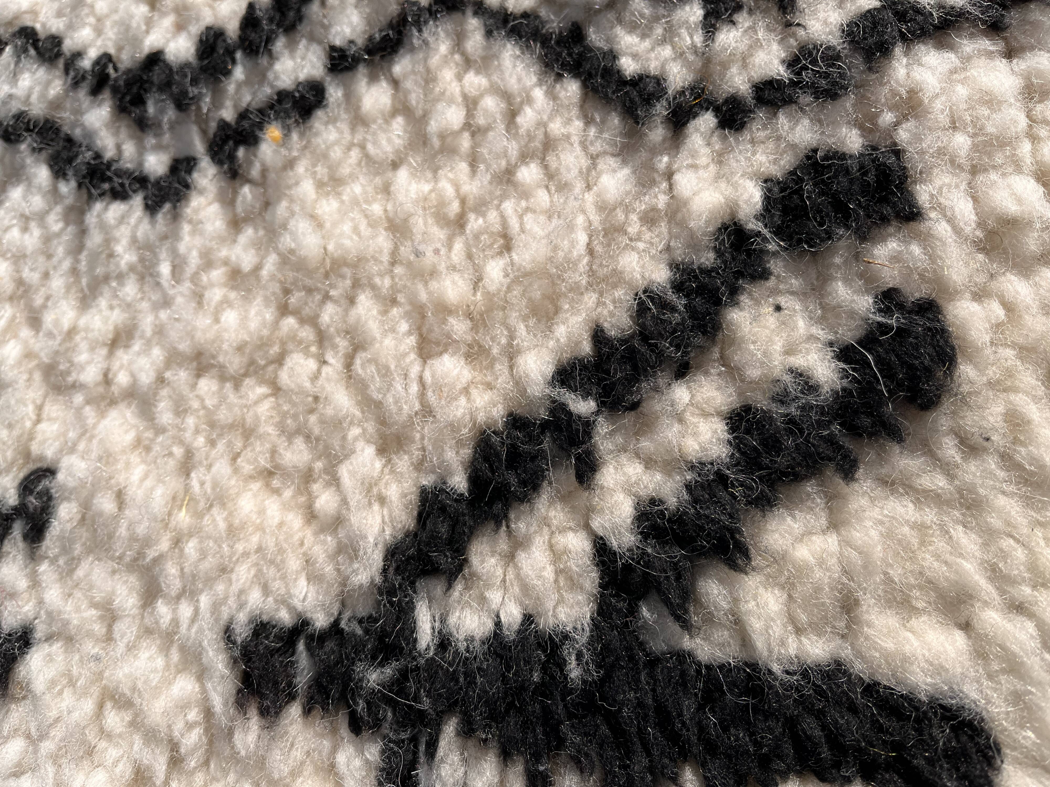 Modern Berber Beni Ouarain wool rug