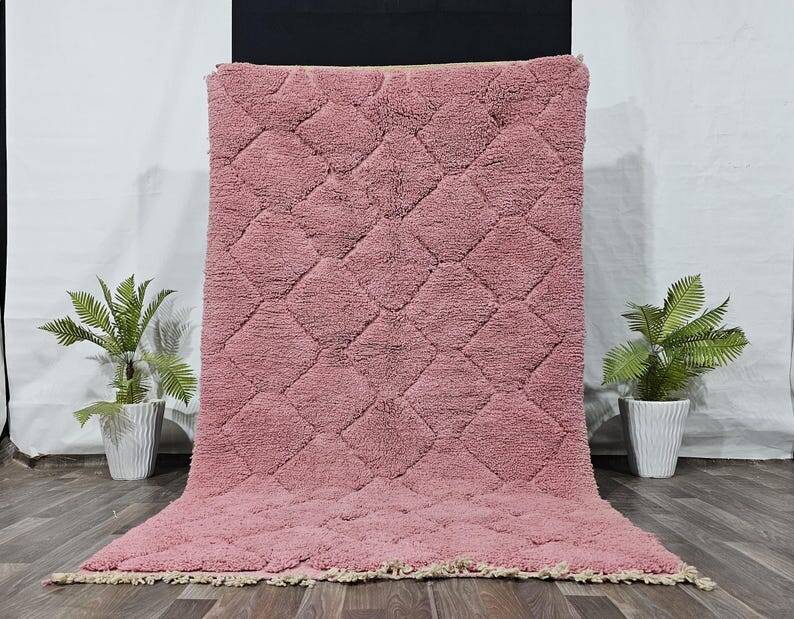 Handmade traditional Berber pink rug 250cm x 150cm