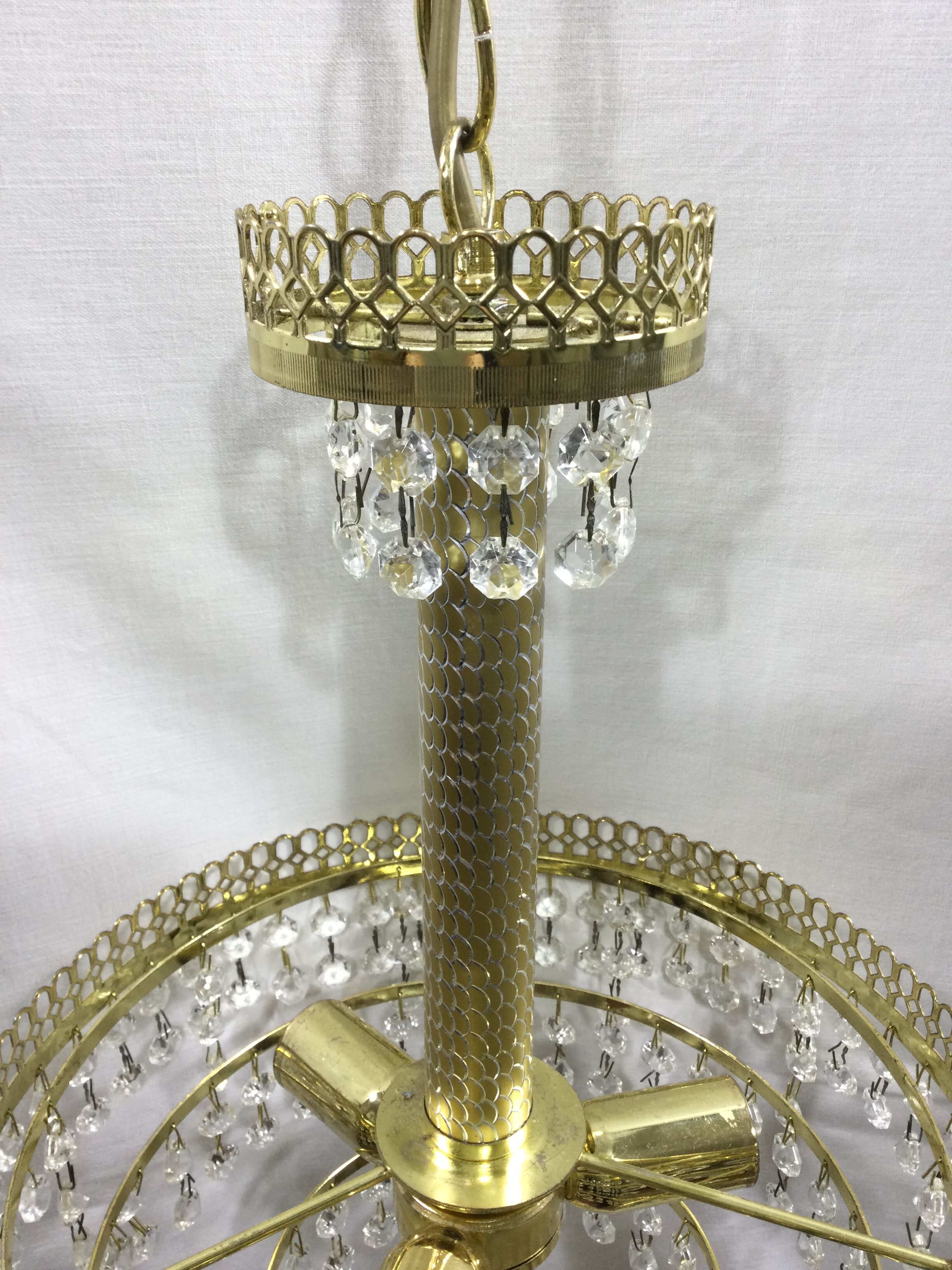 Round luster 3 stamped lights