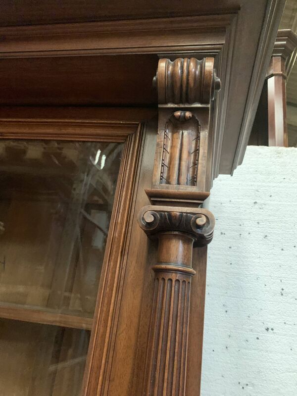 Vitrine bibliothèque en noyer massif vitrine Napoléon III XIX siècle