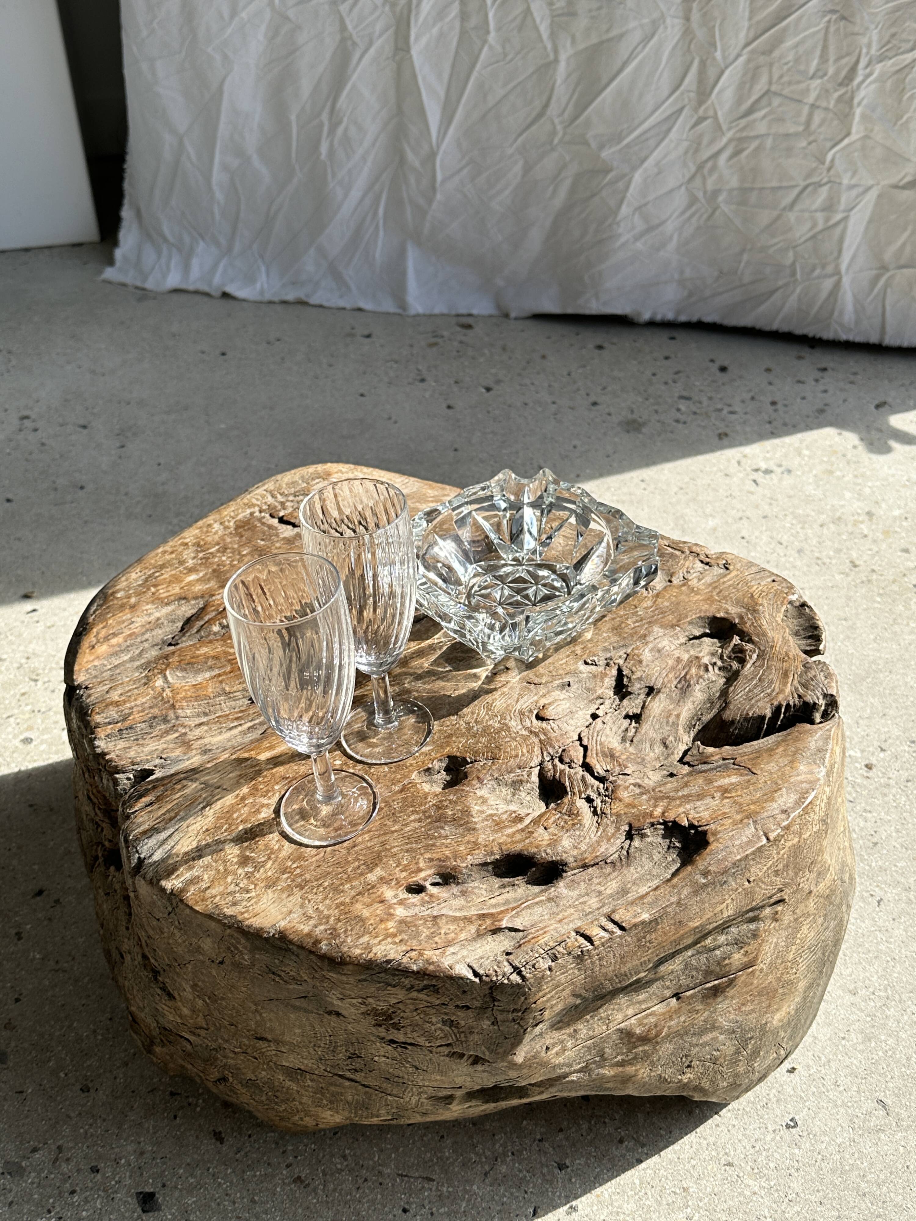 Large square ashtray large diamond tips