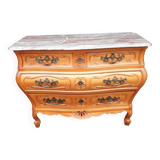 Important Louis XV chest of drawers