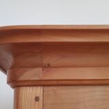 Solid wood bonnetière