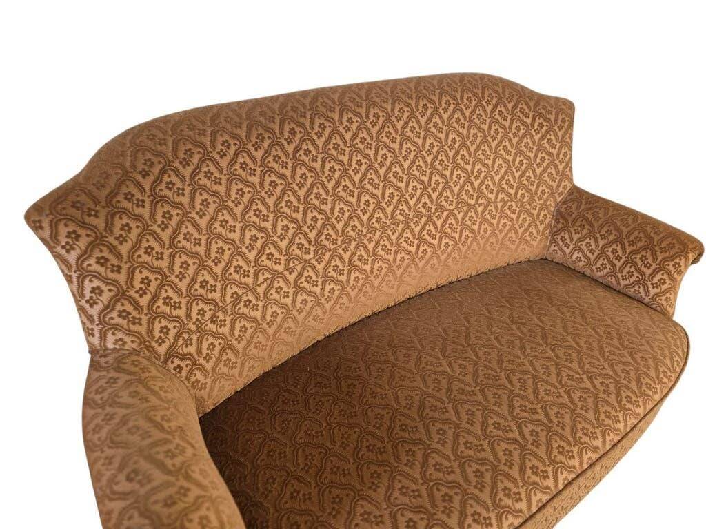 Vintage salmon pink sofa / two-seater