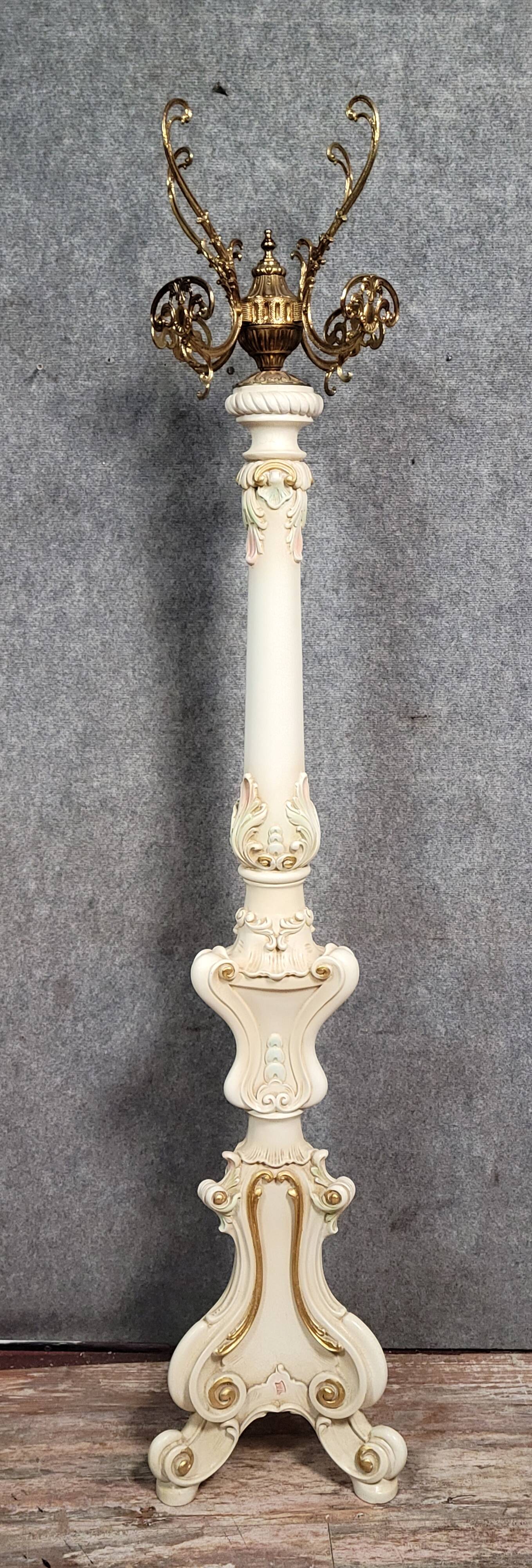 Porte-manteau Vénitien, de style Rococo/Louis XV, en bois laqué