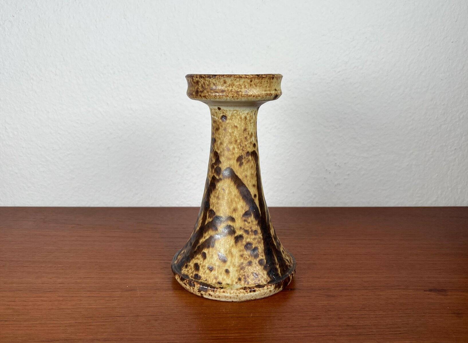 Mid-century Danish studio ceramic candlestick signed Aage Würtz, 1960s.