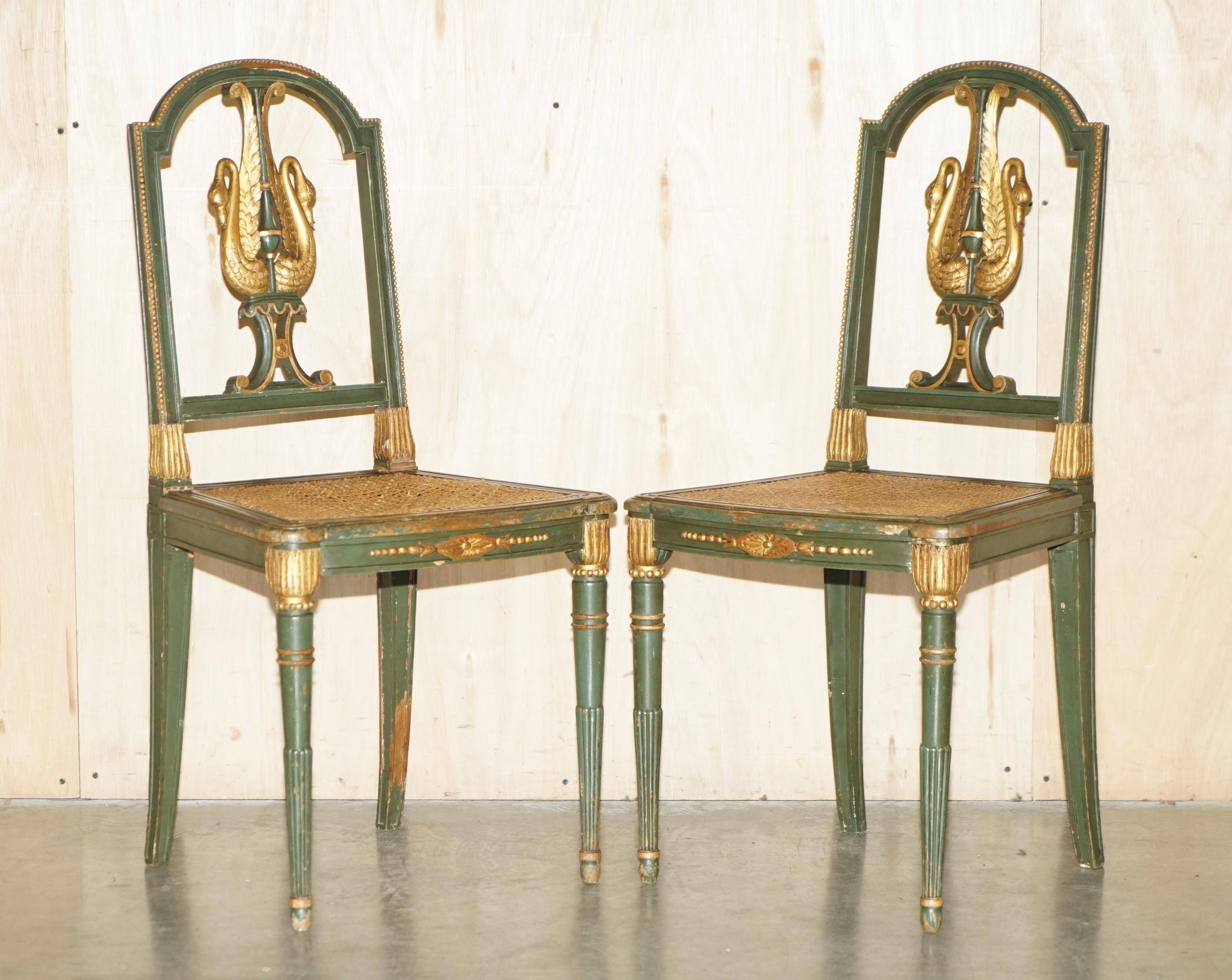 Paire Antique Chaises d'Appoint William Kent Empire Sculptées en Cygne