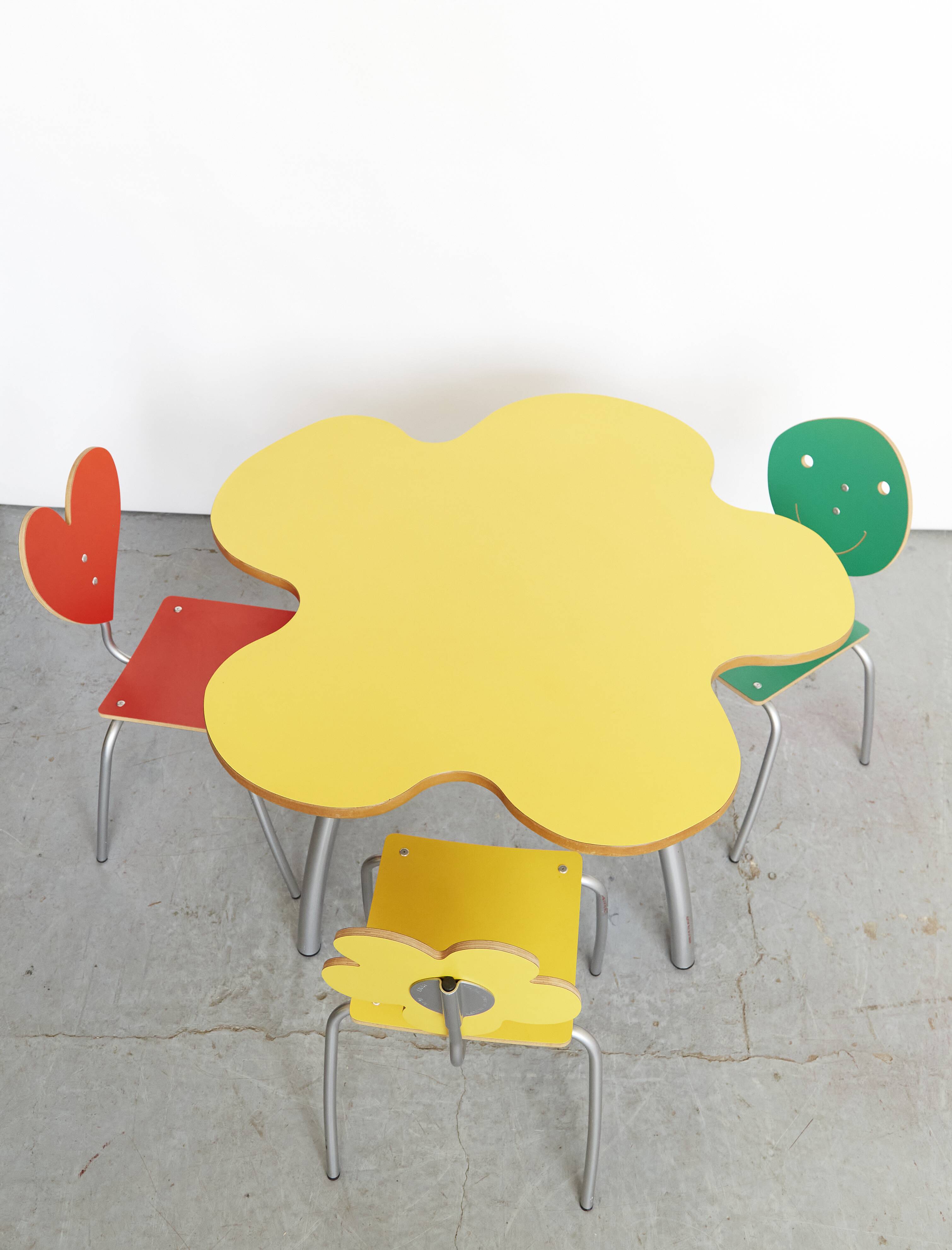 Children's table Agatha Ruiz de la Prada "Agatha Infantil" for AMAT-3