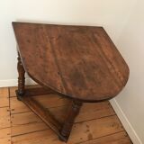 Dutch walnut console 17th