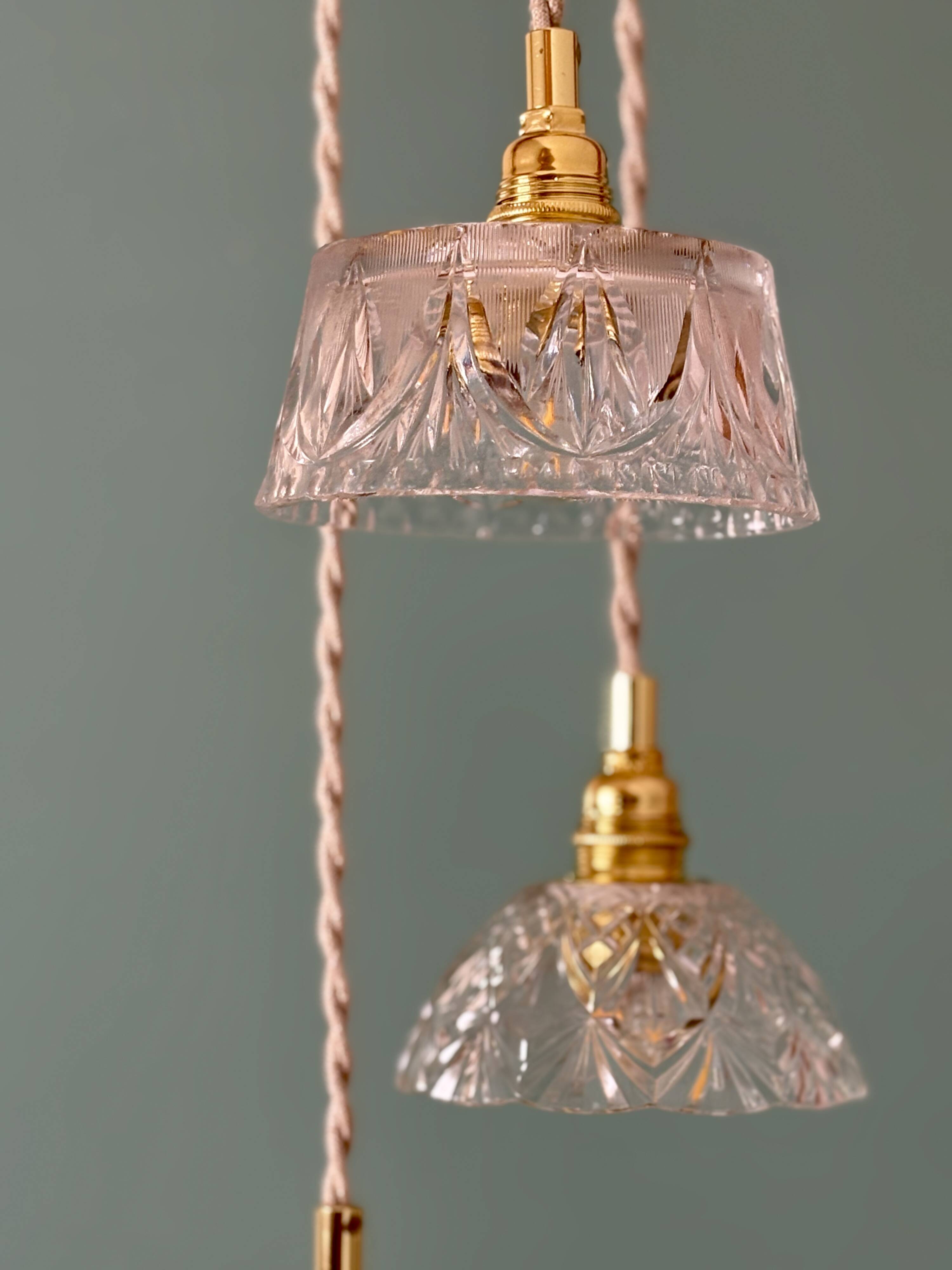Vintage triple suspension lampshade in glass and cut crystal - collection