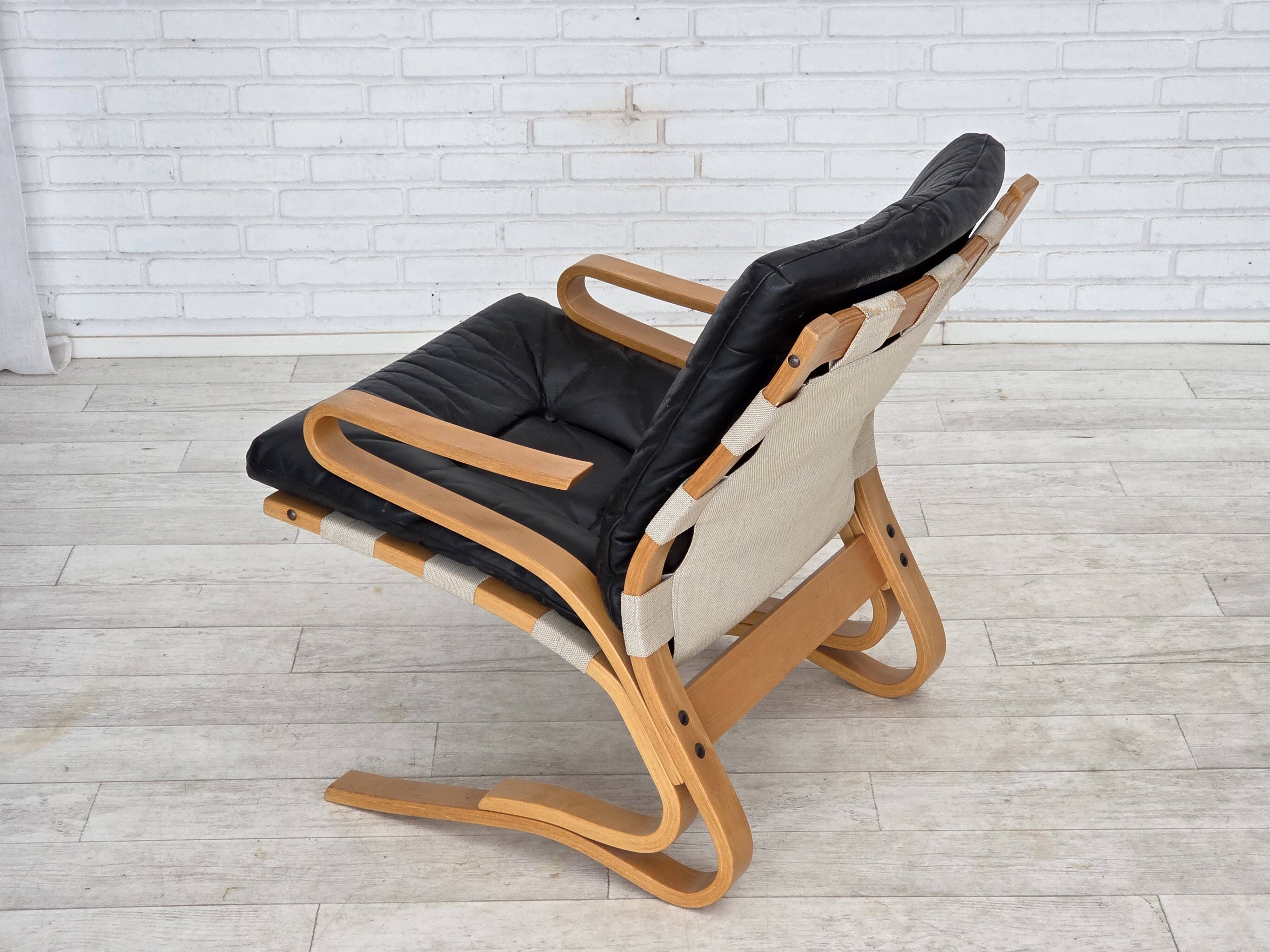 1970s, Norwegian design, armchair model "Kengu", leather, bent wood.