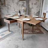 Farmhouse table with an extension