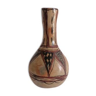 Pottery Kabyle, Berber. Vase.