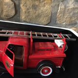 Fire truck Ford Solido 8026 vintage box 1/50