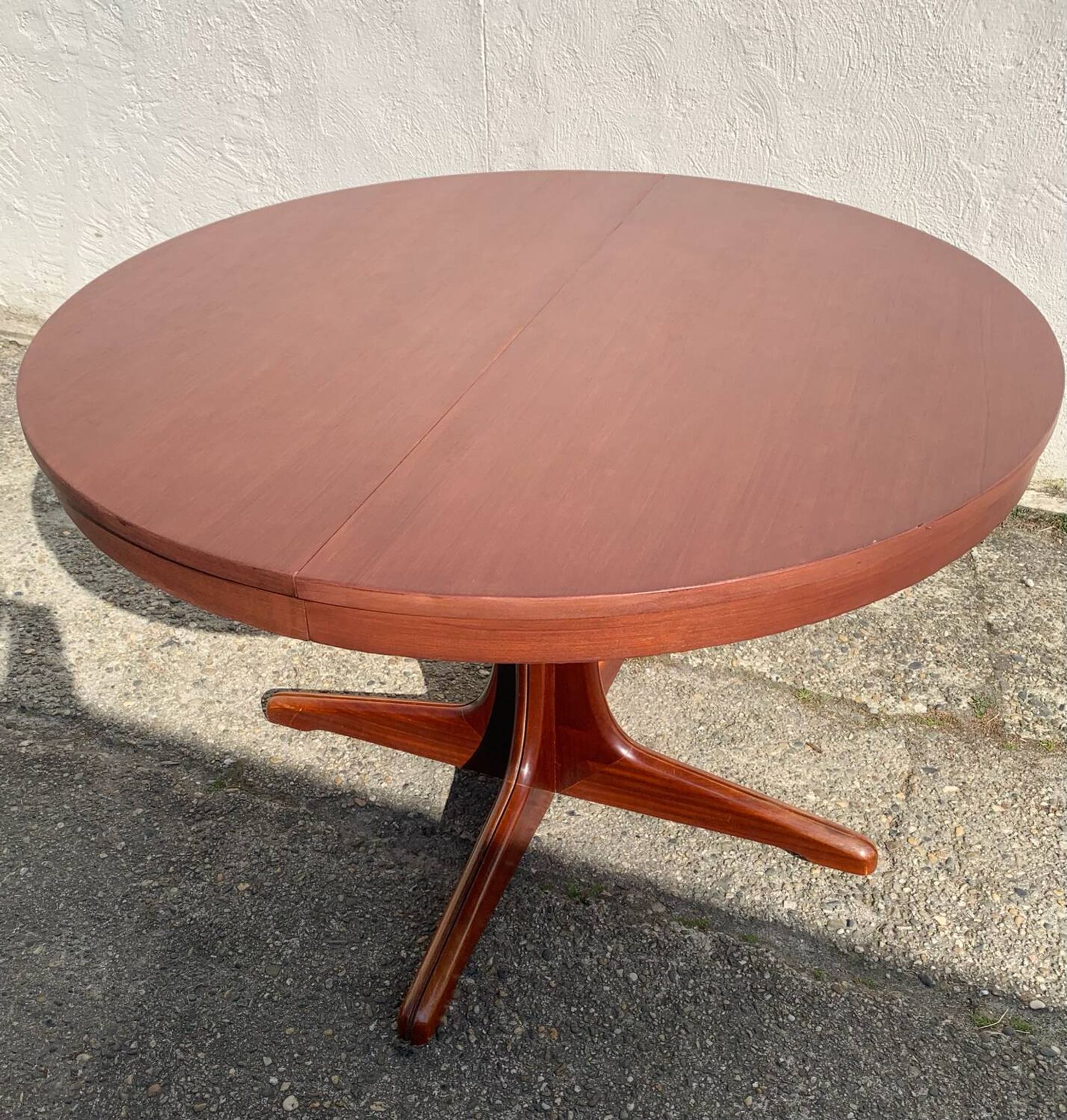 Vintage extendable Scandinavian table