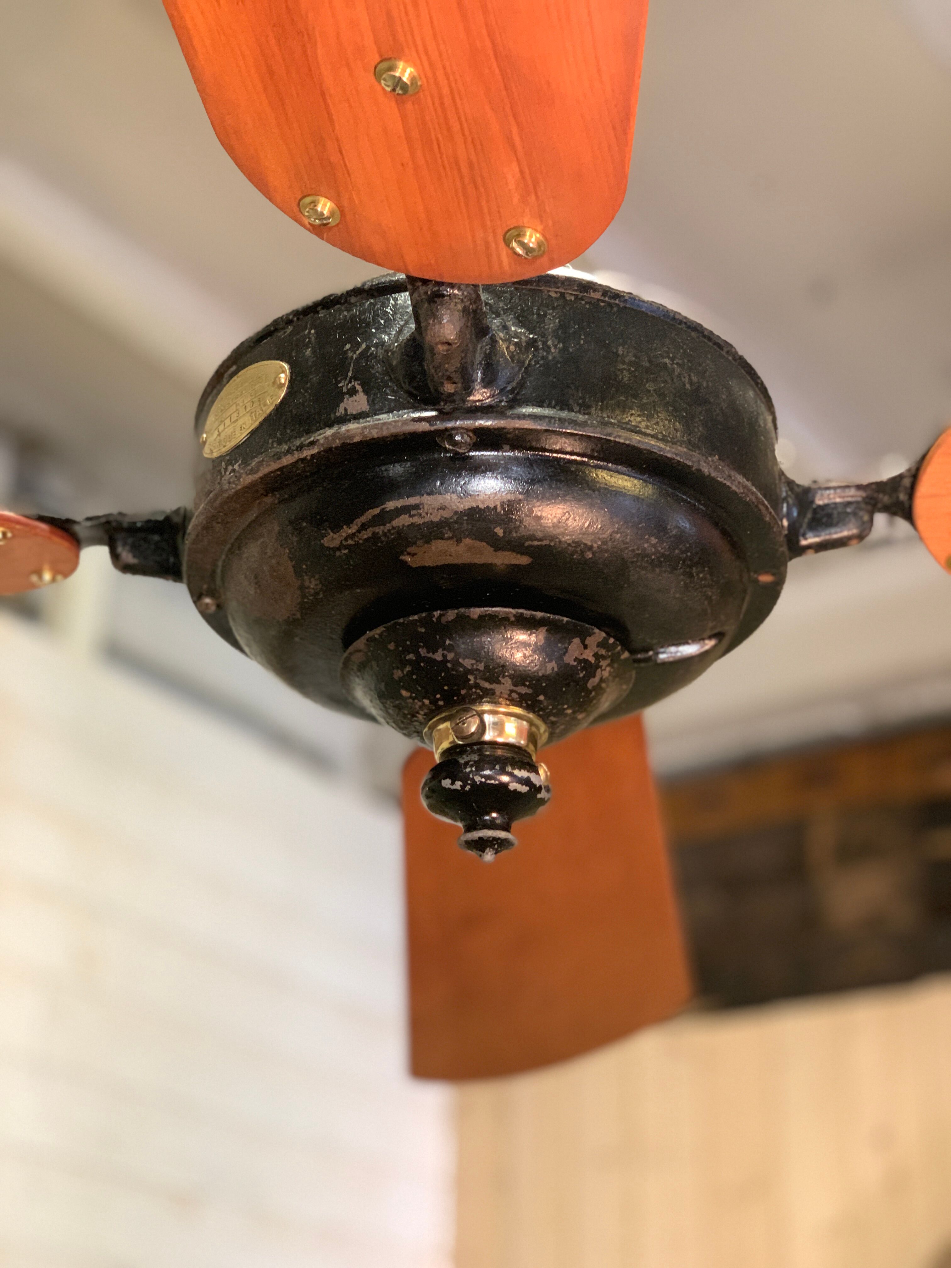 Old suspended fan marelli 1940