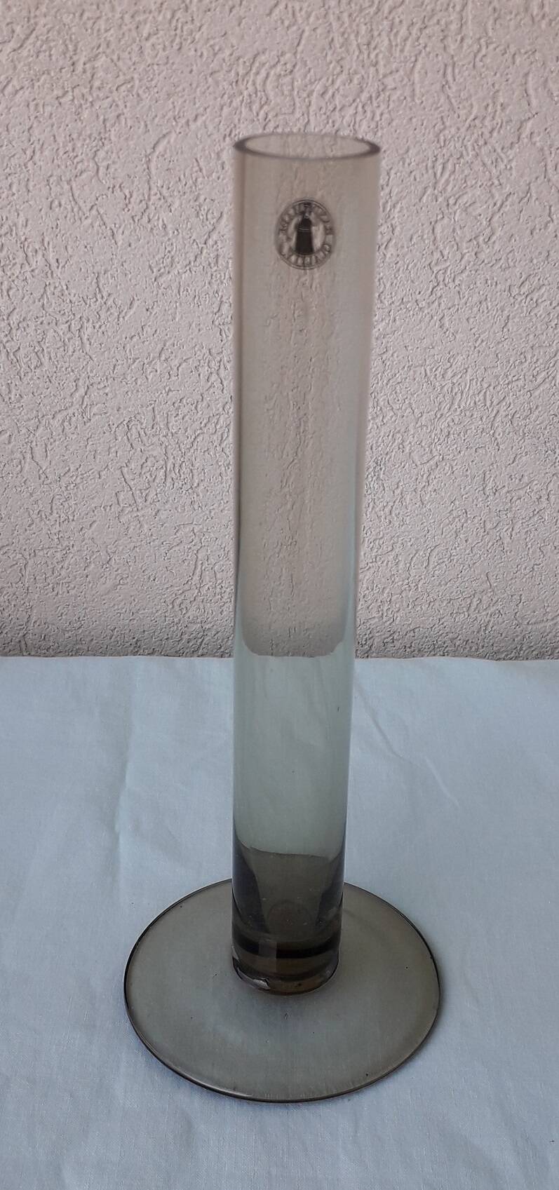 Single-stem glass vase