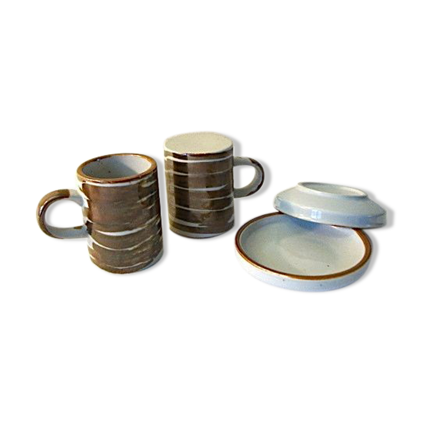 6 coffee cups and sandstone subcups