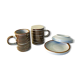 6 tasses à café et sous-tasses en grès