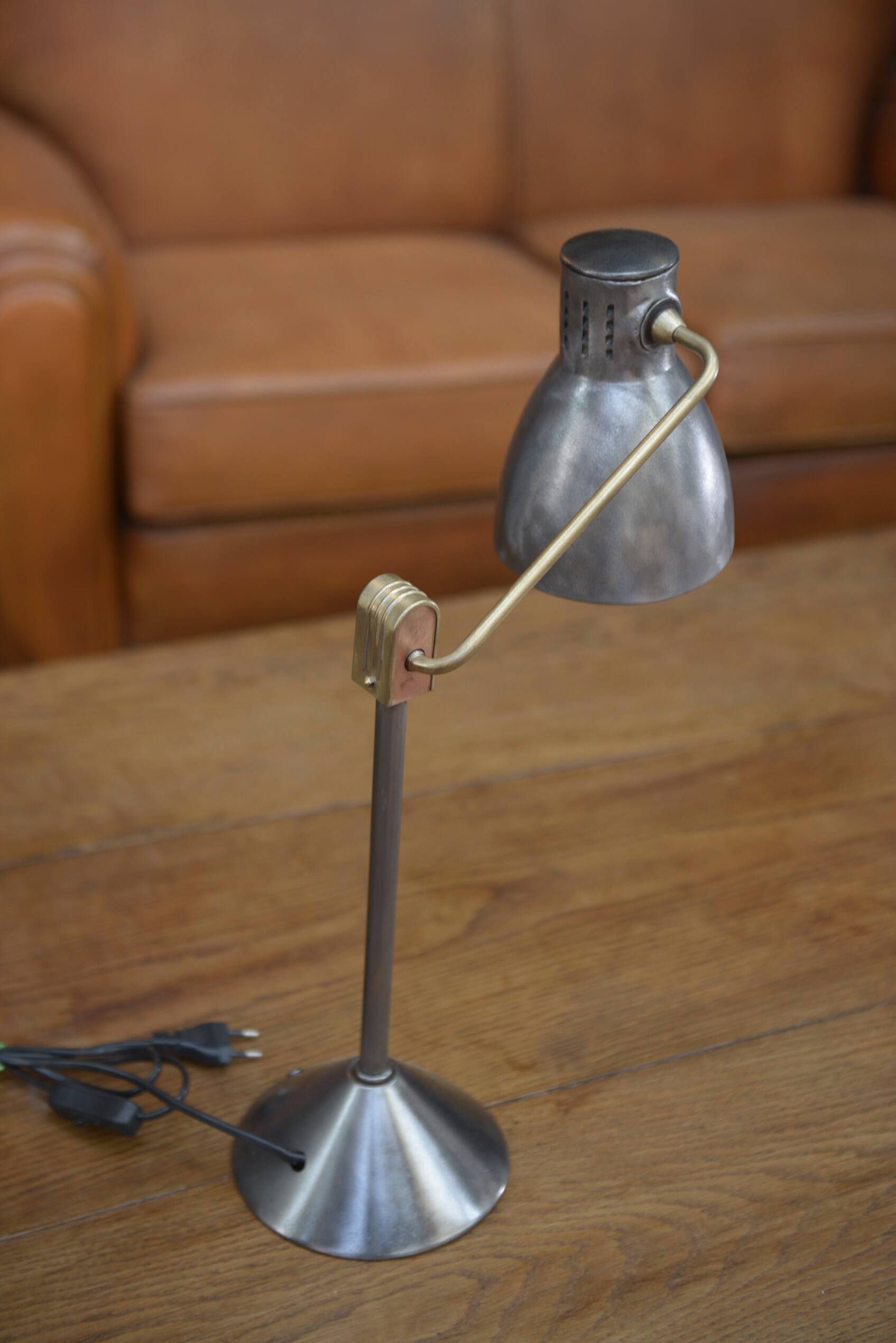 JUMO lamp model 800s by Yves Jujeau, Pierre and André Mounique 1950