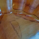 Fifteen amber Duralex model Marguerite plates