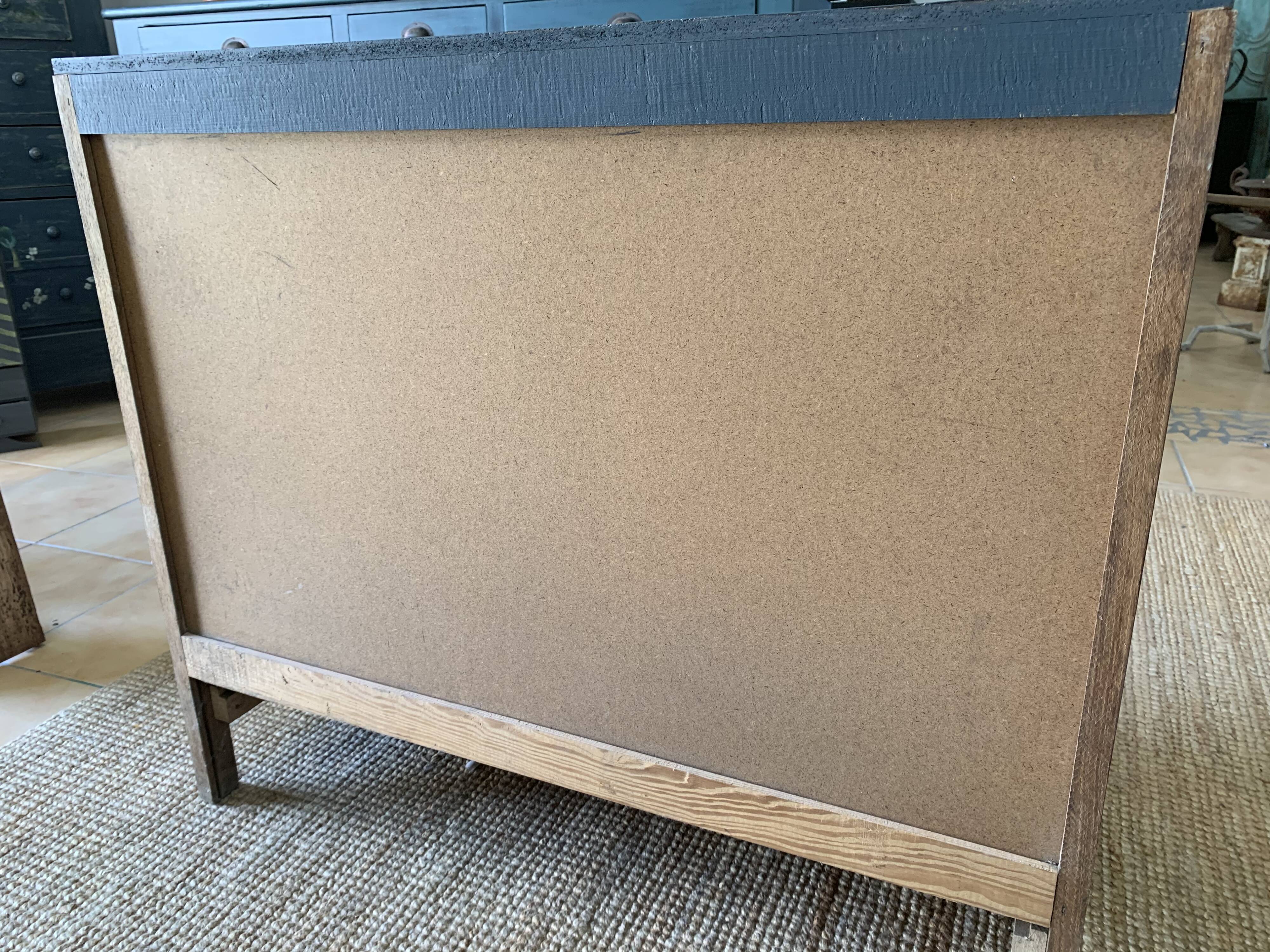 Vintage chest of drawers