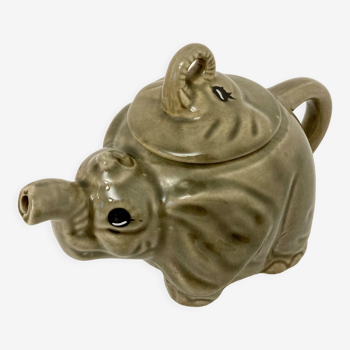 Elephant teapot