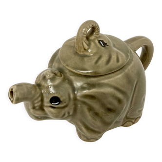 Elephant teapot