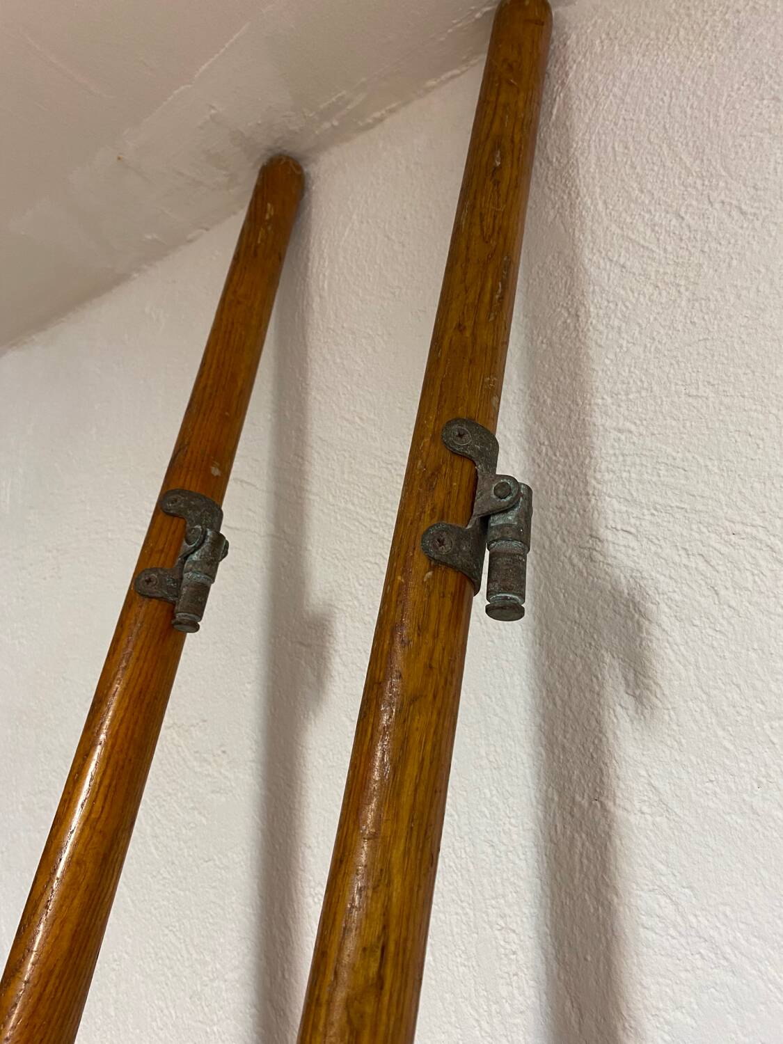 Pair of Hutchinson oars