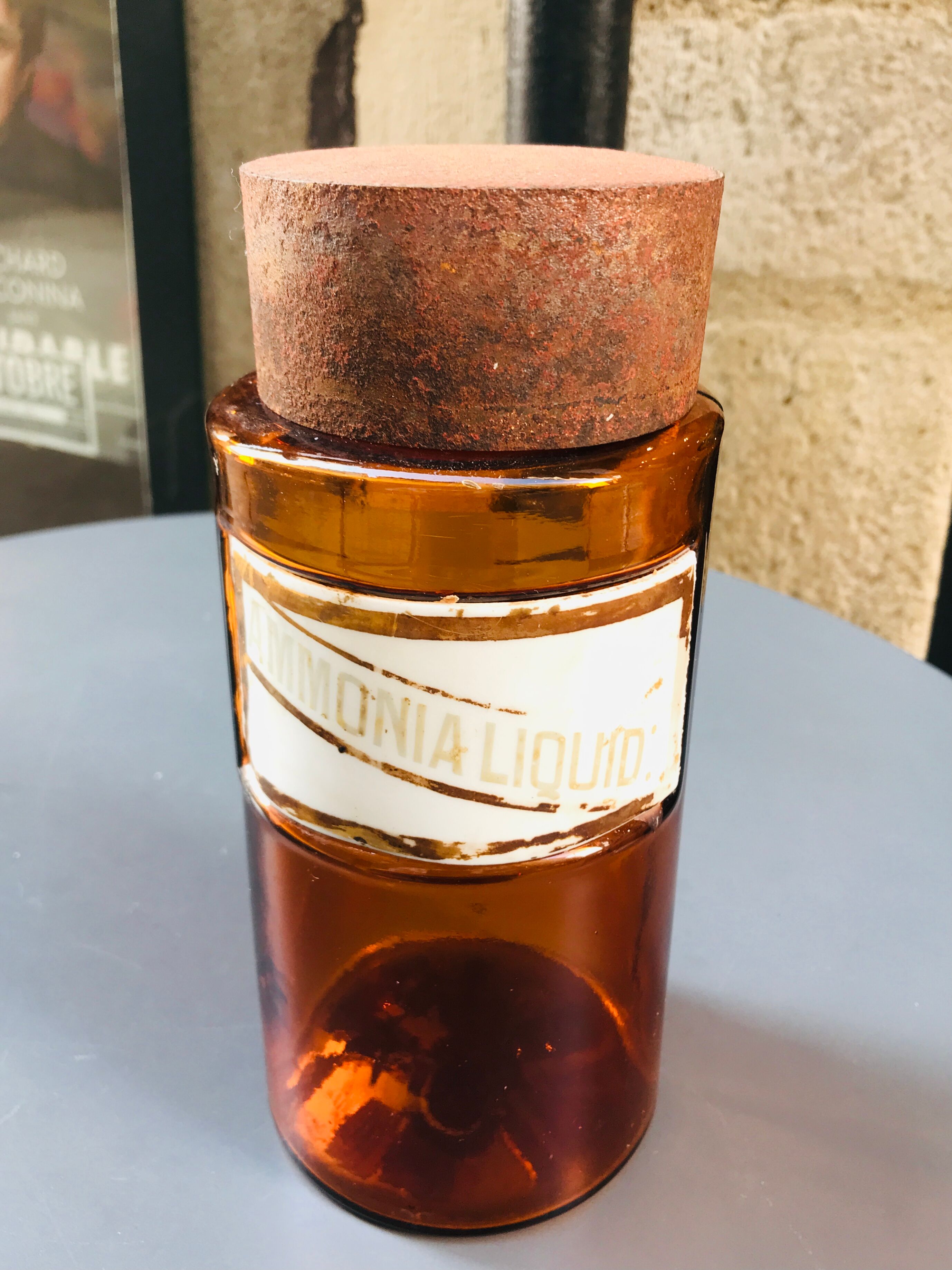 Apothecary pot amber glass 19th AMMONIA porcelain label