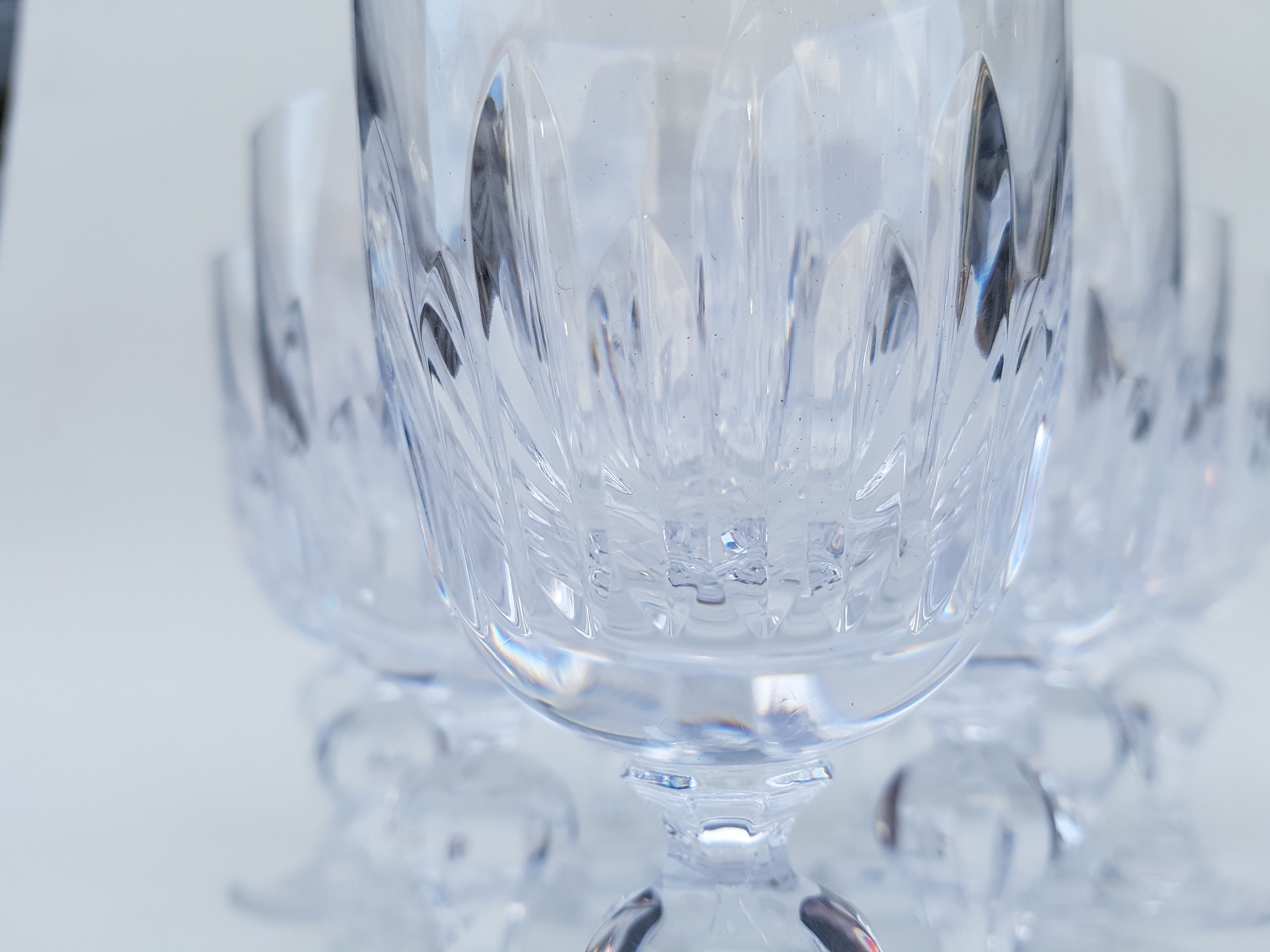 10 glasses a wine in french crystal around 1970