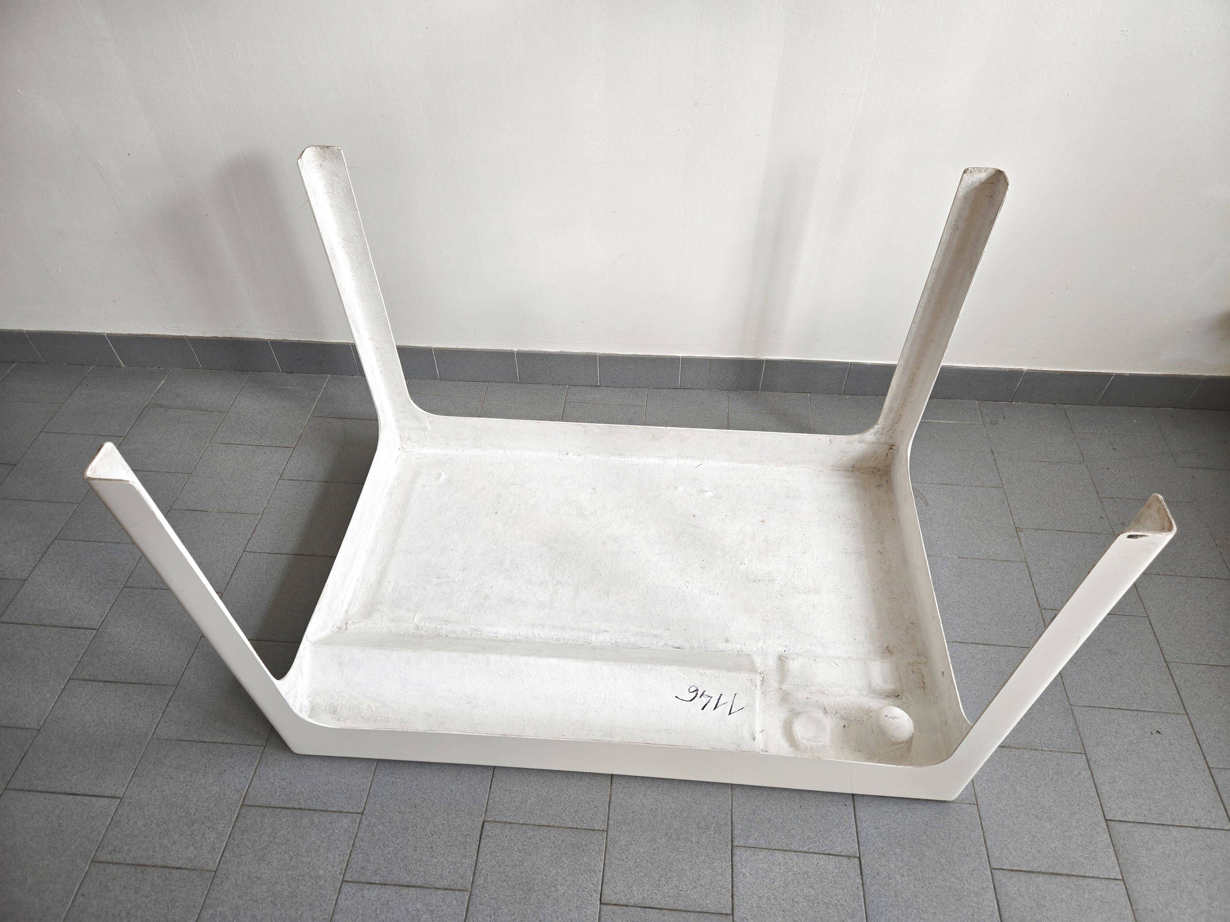 Ozoo desk by Patrick Gingembre 1960