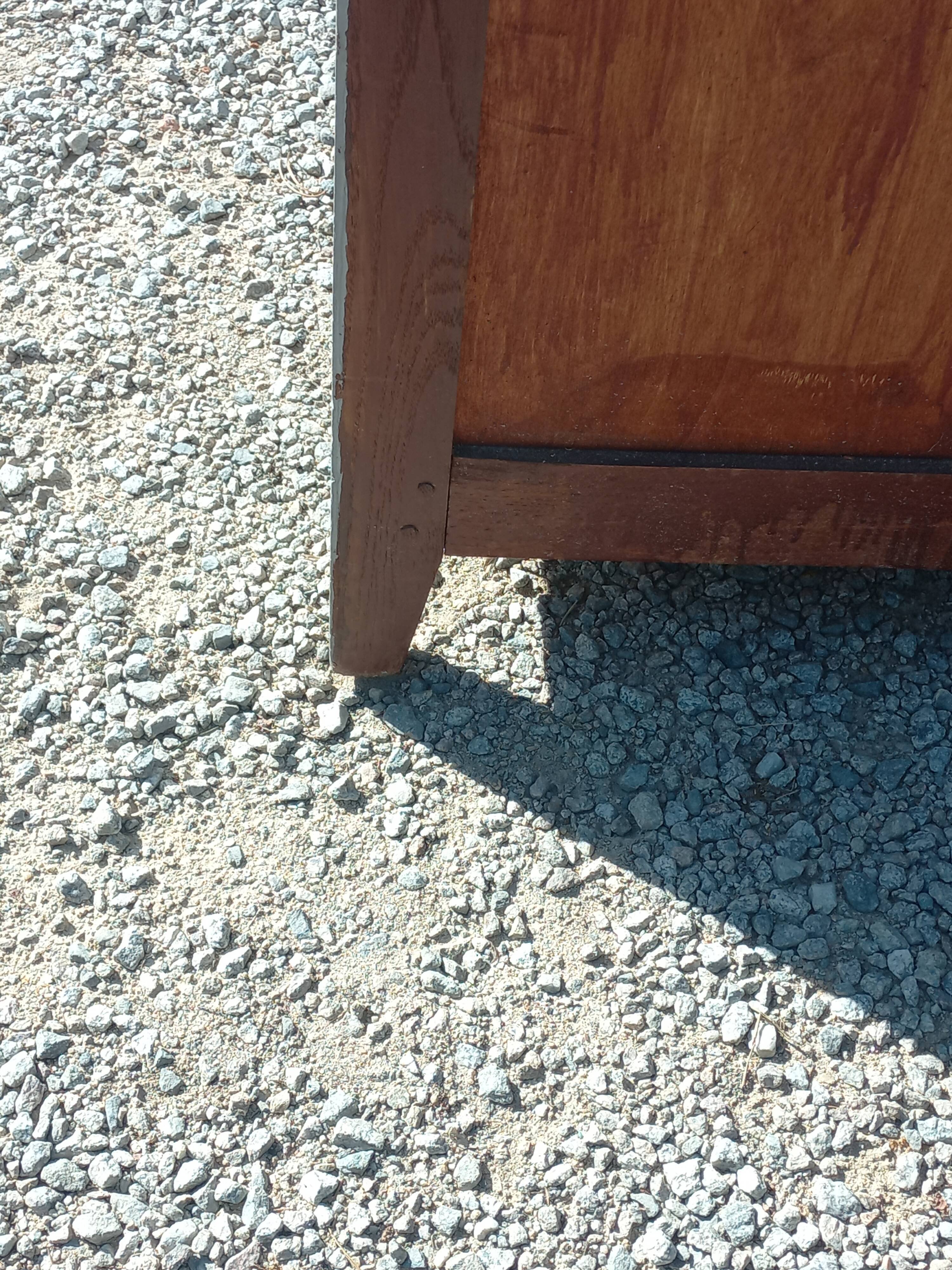 Parisian sideboard in oak and walnut 2 doors 2 drawers from the 20s