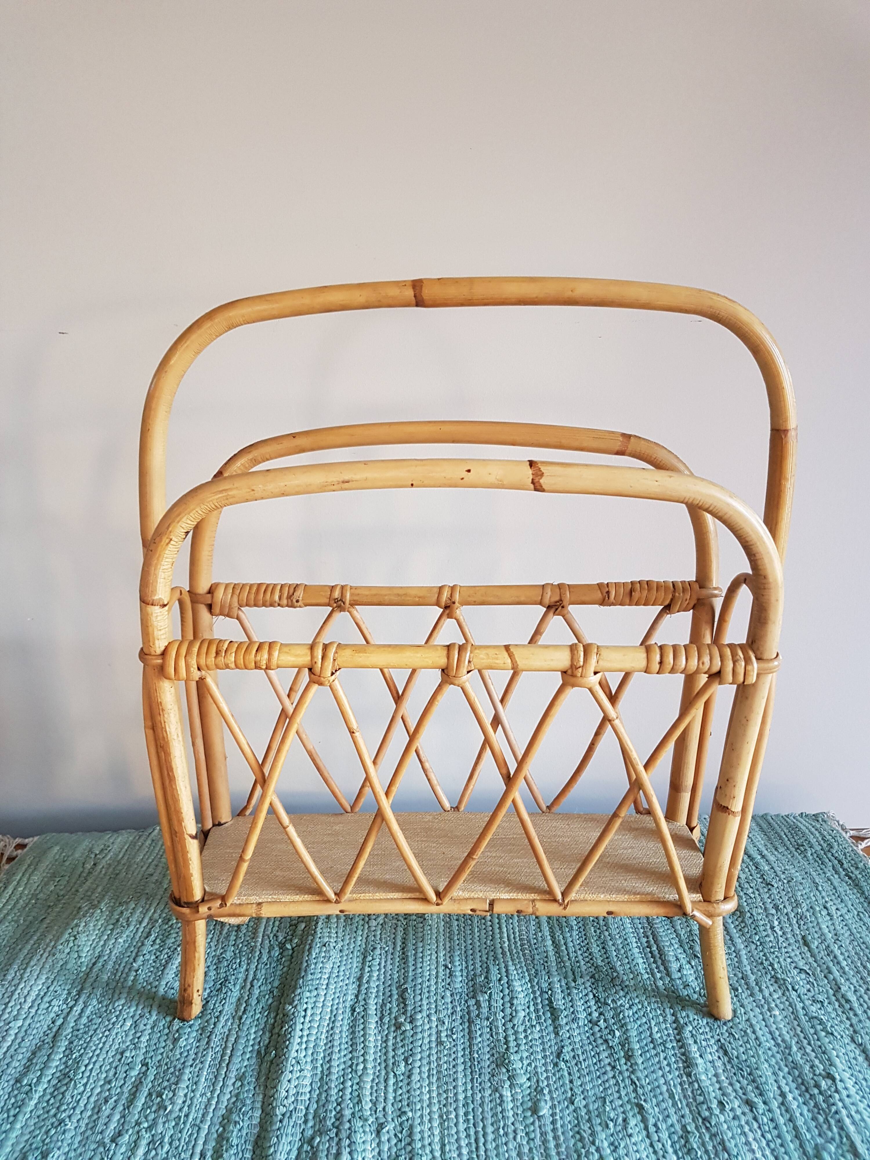 Magazine rack Vintage rattan