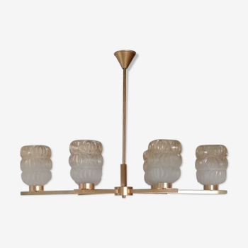 Golden chandelier in 6-spoke brass with its chiseled glasses 1960